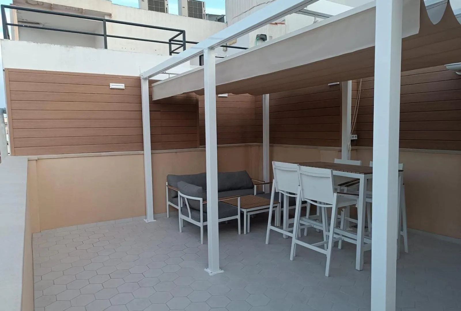 Ecopausa Beatas Studios Malaga Spain
